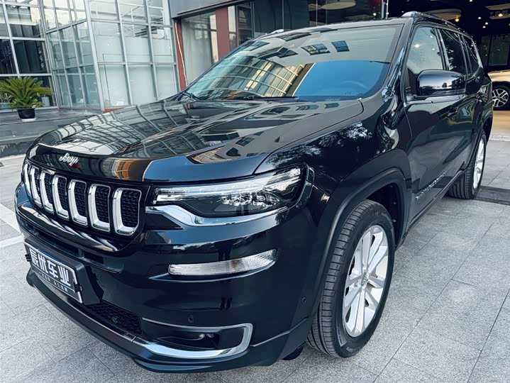 Jeep Grand Commander 2020 2020款 2.0T 四驱精英增强版