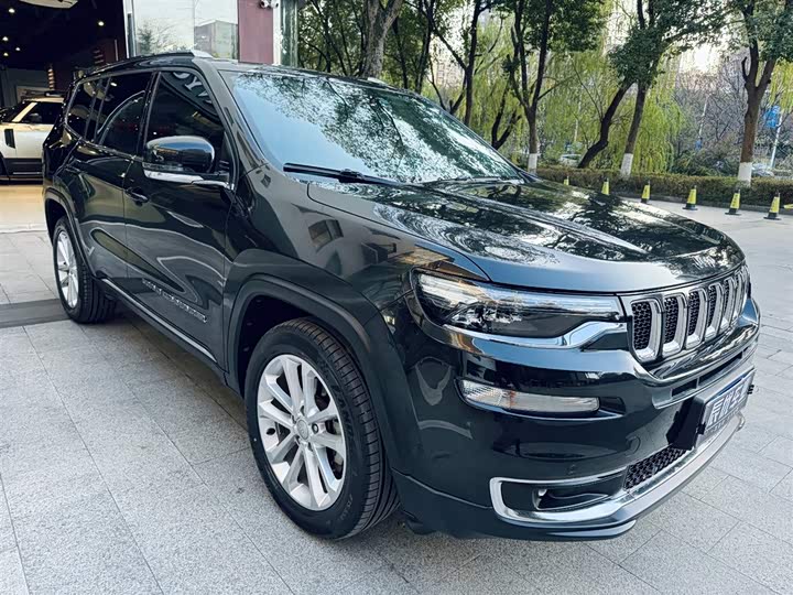 Jeep Grand Commander 2020 2020款 2.0T 四驱精英增强版