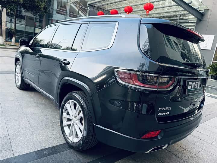 Jeep Grand Commander 2020 2020款 2.0T 四驱精英增强版