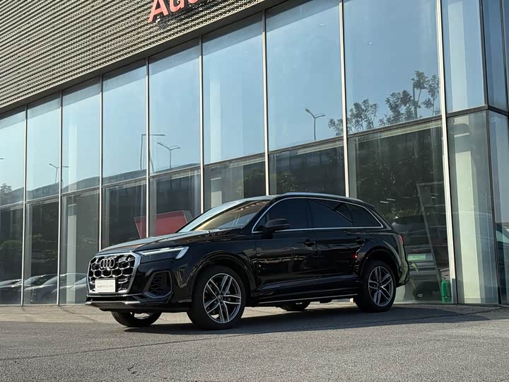 Audi Q7 2024 2024款 55 TFSI quattro S line运动型