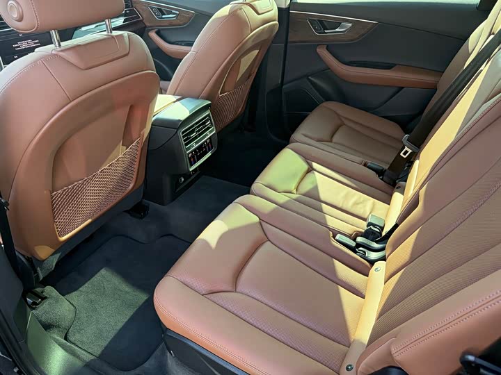 Audi Q7 2024 2024款 55 TFSI quattro S line运动型