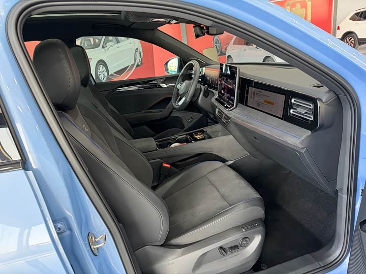 Volkswagen Tiguan L Pro 2025 2025款 PRO 380TSI 四驱 R-Line 智尊版