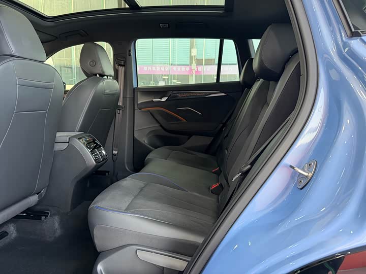 Volkswagen Tiguan L Pro 2025 2025款 PRO 380TSI 四驱 R-Line 智尊版