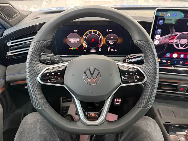 Volkswagen Tiguan L Pro 2025 2025款 PRO 380TSI 四驱 R-Line 智尊版