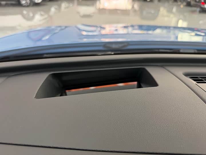 Volkswagen Tiguan L Pro 2025 2025款 PRO 380TSI 四驱 R-Line 智尊版