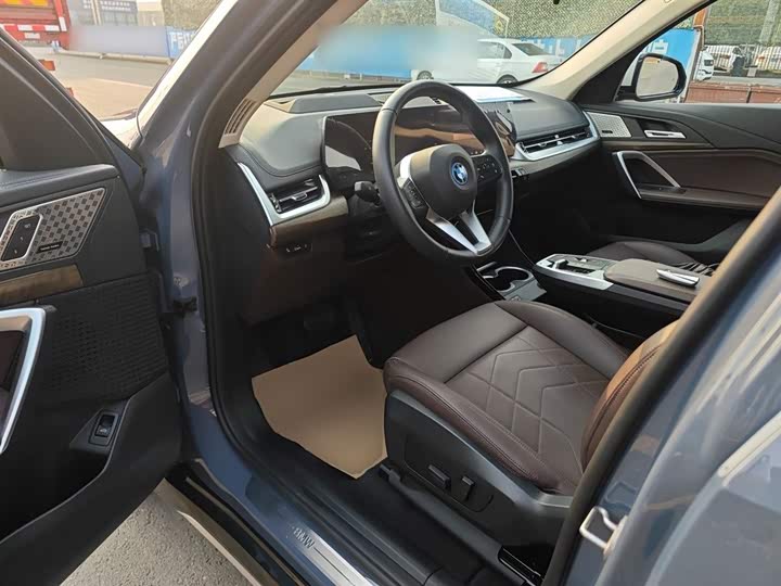 BMW iX1 2023 2023款 xDrive30L M运动套装