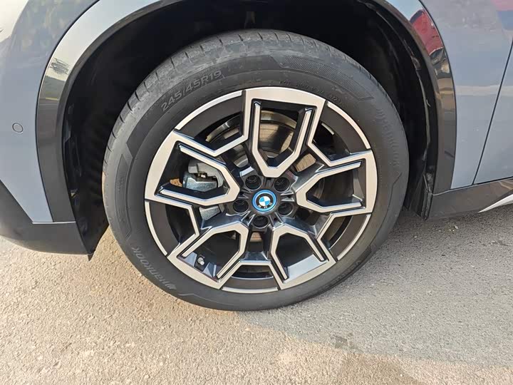 BMW iX1 2023 2023款 xDrive30L M运动套装