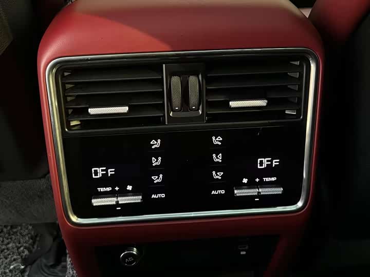 Porsche Cayenne Hybrid 2023 2023款 Cayenne E-Hybrid 2.0T