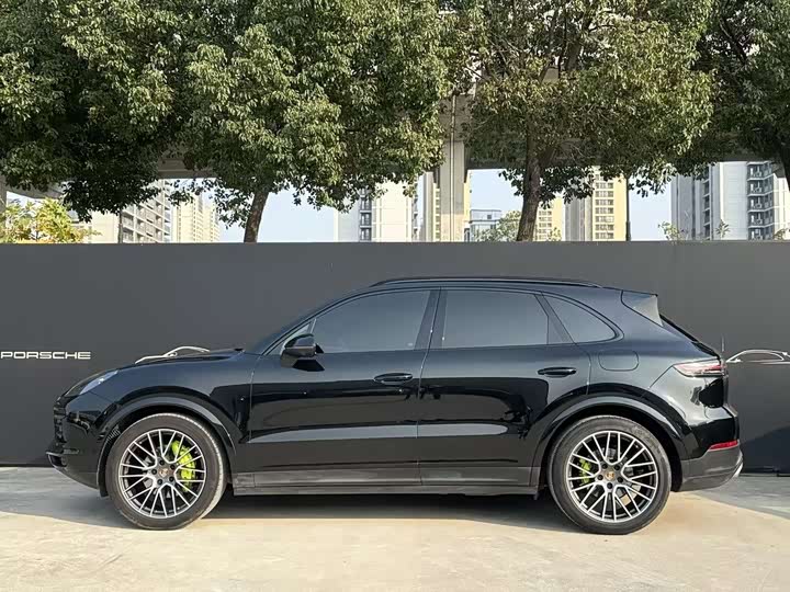 Porsche Cayenne Hybrid 2023 2023款 Cayenne E-Hybrid 2.0T