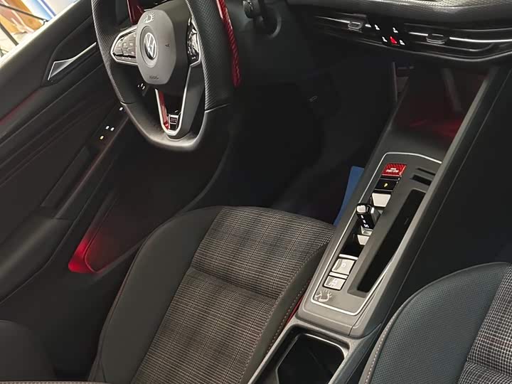 Volkswagen Golf GTI 2023 2023款 380TSI DSG GTI