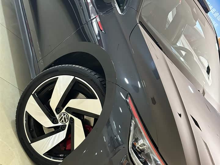 Volkswagen Golf GTI 2023 2023款 380TSI DSG GTI