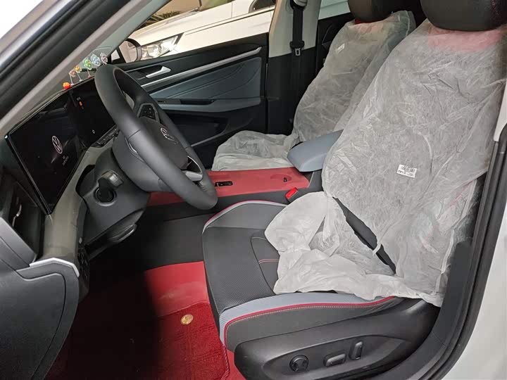 Volkswagen Lamando L 2025 2025款 凌渡L 280TSI DSG炫辣版