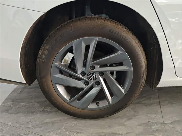 Volkswagen Lamando L 2025 2025款 凌渡L 280TSI DSG炫辣版