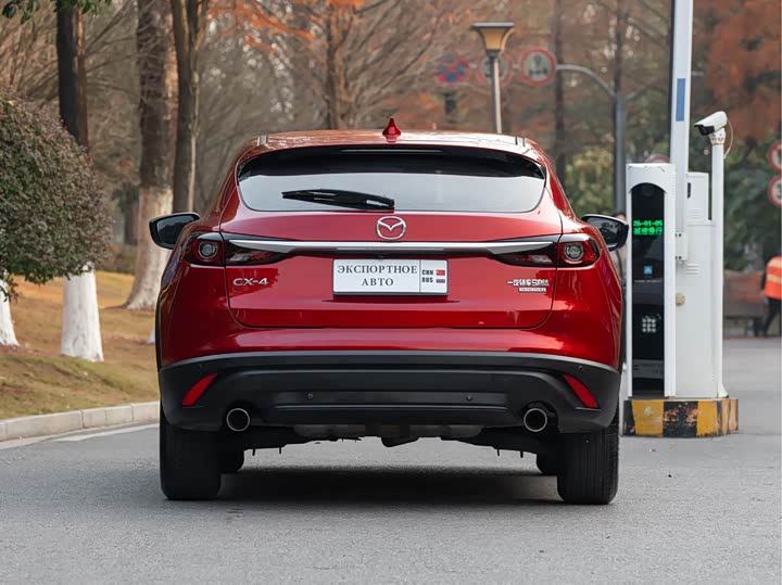 Mazda CX-4 2021 2021款 2.0L 自动两驱蓝天探索版