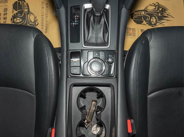 Mazda CX-4 2021 2021款 2.0L 自动两驱蓝天探索版