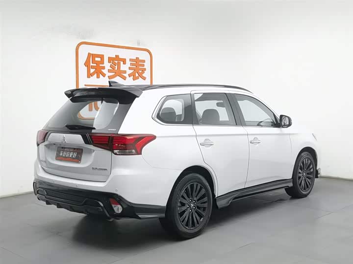 Mitsubishi Outlander 2021 2021款 2.4L 四驱曜动版 5座