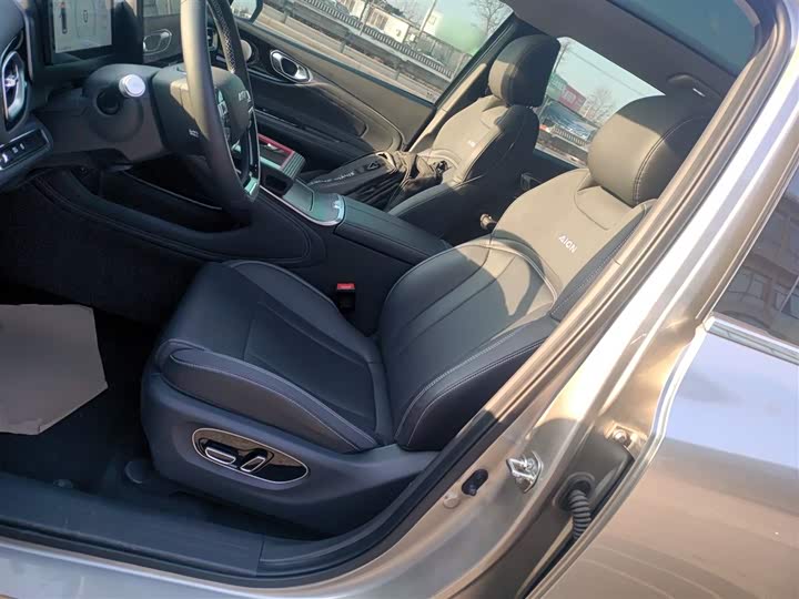 GAC Aion V 2024 2024款 Plus 70 星耀版 磷酸铁锂