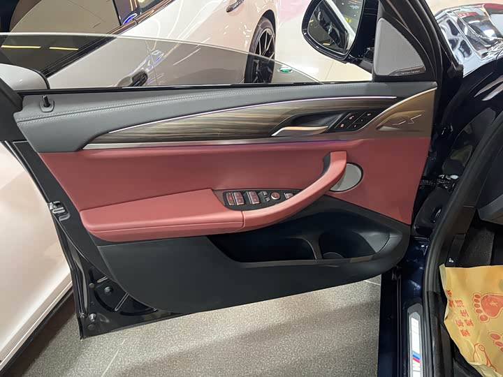 BMW X3 2023 2023款 xDrive30i 领先型 M曜夜套装