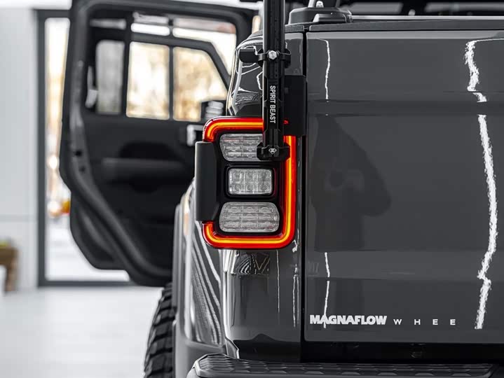 Jeep Gladiator 2022 2022款 3.6L 先行版