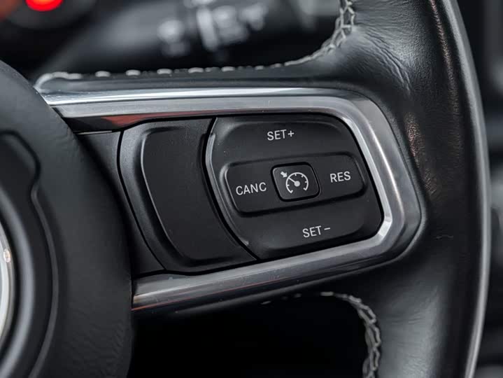 Jeep Gladiator 2022 2022款 3.6L 先行版