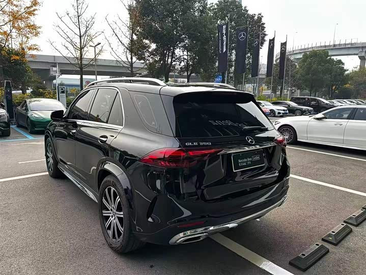 Mercedes-Benz GLE-Class 2025 2025款 GLE 350 4MATIC 时尚型