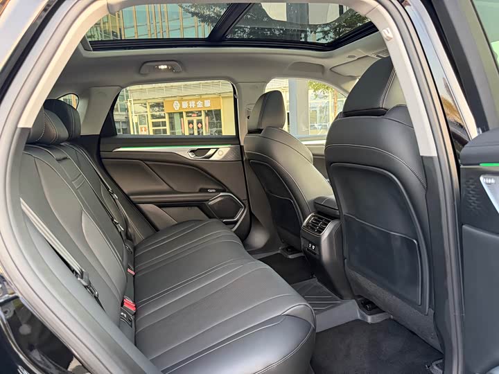 Wey Mocca Hybrid 2024 2024款 Hi4 四驱长续航版