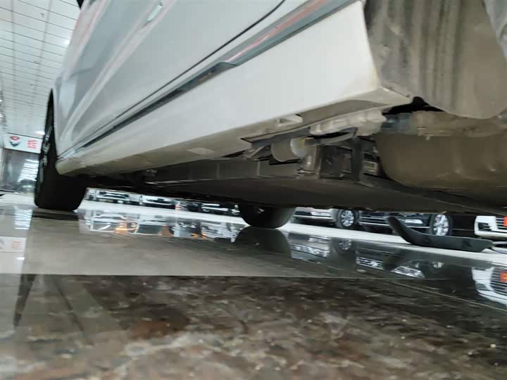 BYD Song Max Hybrid 2022 2022款 DM-i 105KM 行政版