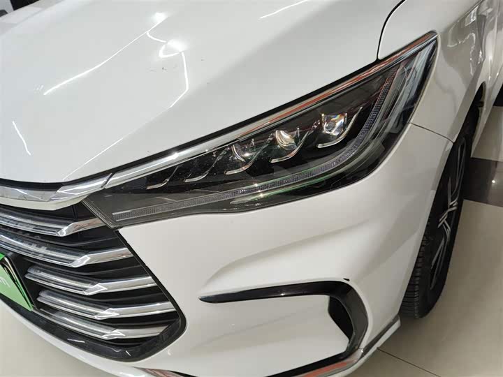 BYD Song Max Hybrid 2022 2022款 DM-i 105KM 行政版