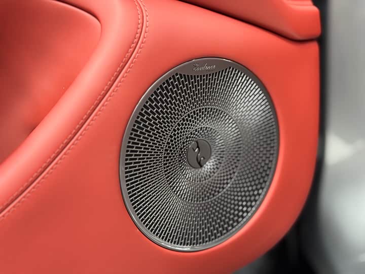 BYD Yangwang U7 2025 2025款 EV 五座豪华版