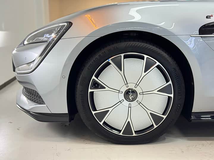 BYD Yangwang U7 2025 2025款 EV 五座豪华版