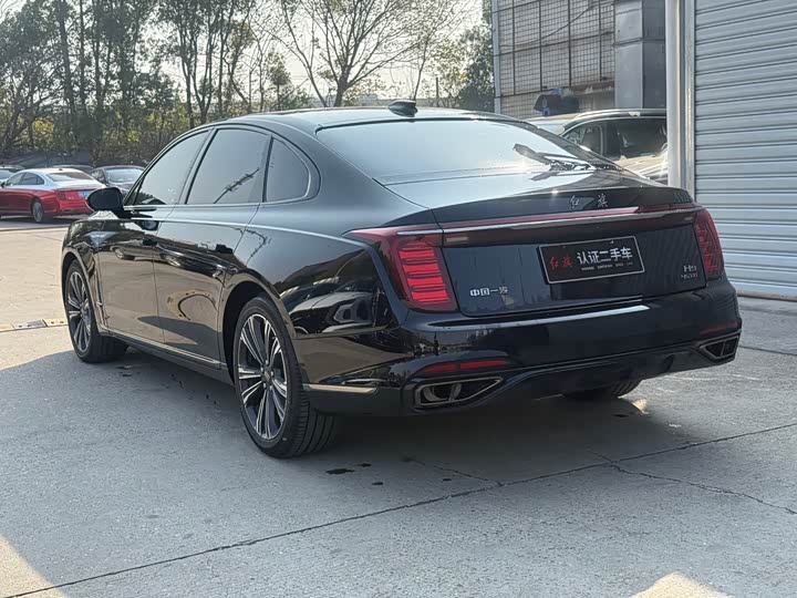 Hongqi H9 2024 2024款 2.0T 旗享 私享风尚版