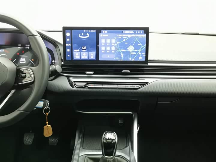 Geely Emgrand 2025 2025款 第4代 1.5L 手动龙腾版