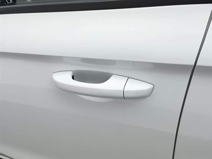 Geely Emgrand 2025 2025款 第4代 1.5L 手动龙腾版