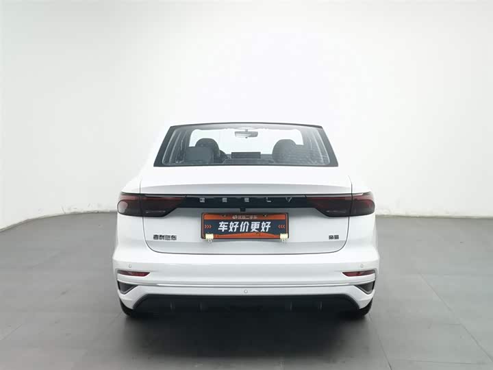 Geely Emgrand 2025 2025款 第4代 1.5L 手动龙腾版