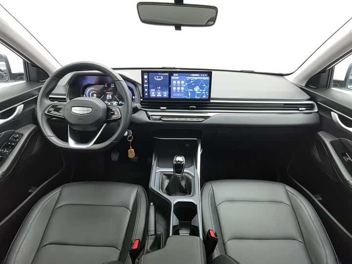 Geely Emgrand 2025 2025款 第4代 1.5L 手动龙腾版