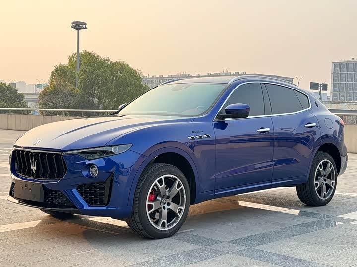 Maserati Levante 2023 2023款 3.0T Modena