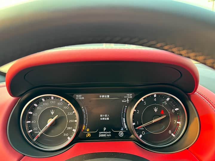 Maserati Levante 2023 2023款 3.0T Modena