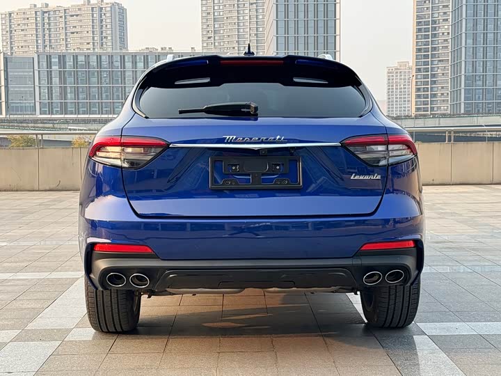 Maserati Levante 2023 2023款 3.0T Modena