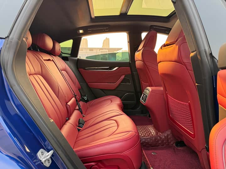 Maserati Levante 2023 2023款 3.0T Modena