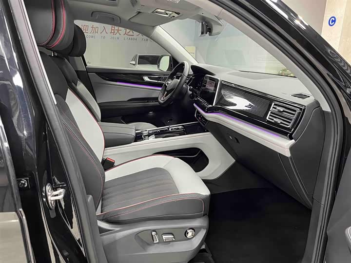 Volkswagen Teramont X 2024 2024款 途昂X 380TSI 四驱龙祥版