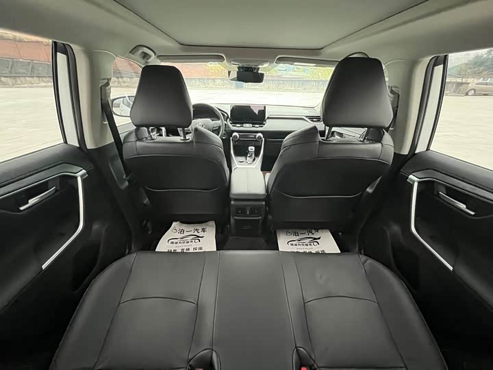 Toyota Wildlander 2024 2024款 双擎 2.5L E-CVT四驱尊贵版