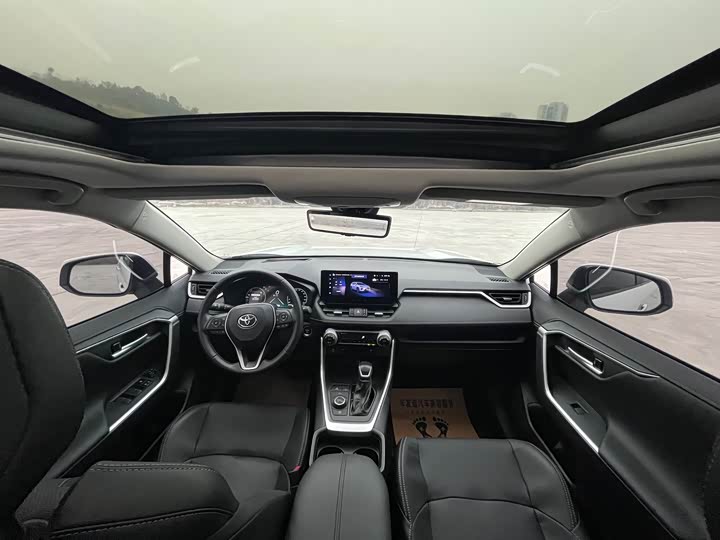 Toyota Wildlander 2024 2024款 双擎 2.5L E-CVT四驱尊贵版