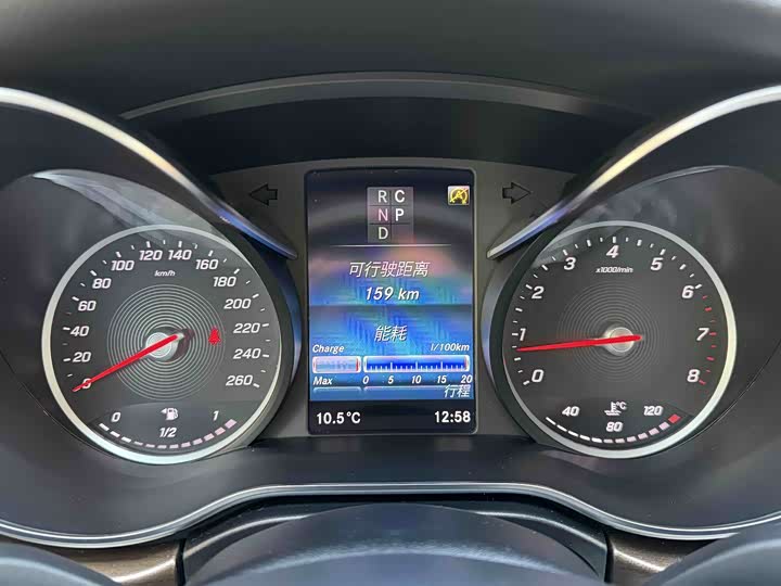 Mercedes-Benz V-Class 2022 2022款 V 260 尊贵版