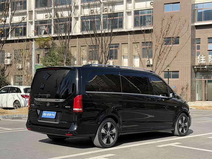 Mercedes-Benz V-Class 2022 2022款 V 260 尊贵版