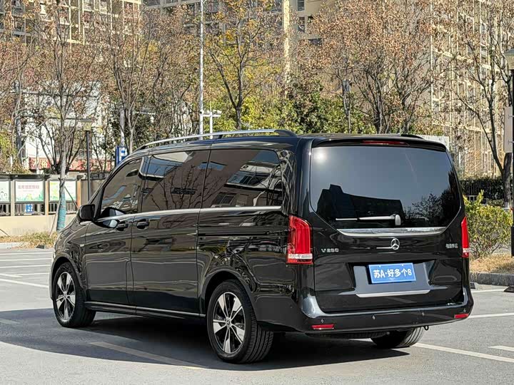 Mercedes-Benz V-Class 2022 2022款 V 260 尊贵版