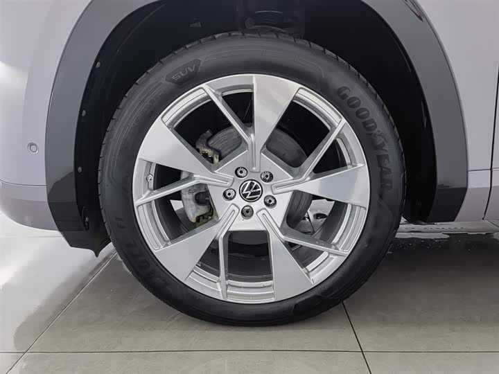 Volkswagen Teramont Pro 2025 2025款 途昂 Pro 450TSI 四驱登峰版