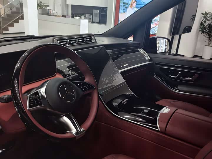 Mercedes-Benz Vito 2024 2024款 2.0T 商务版 7座