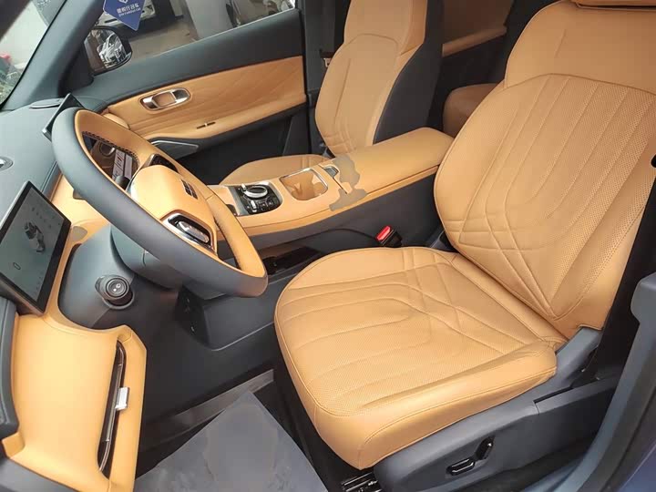 Geely Galaxy Starship 7 2025 2025款 120km 领航版