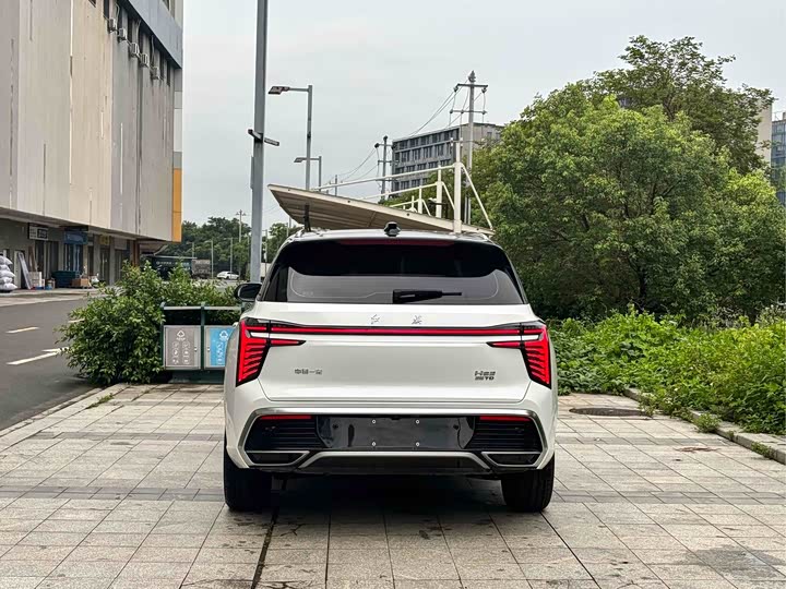 Hongqi HS3 2023 2023款 1.5T 两驱善为版