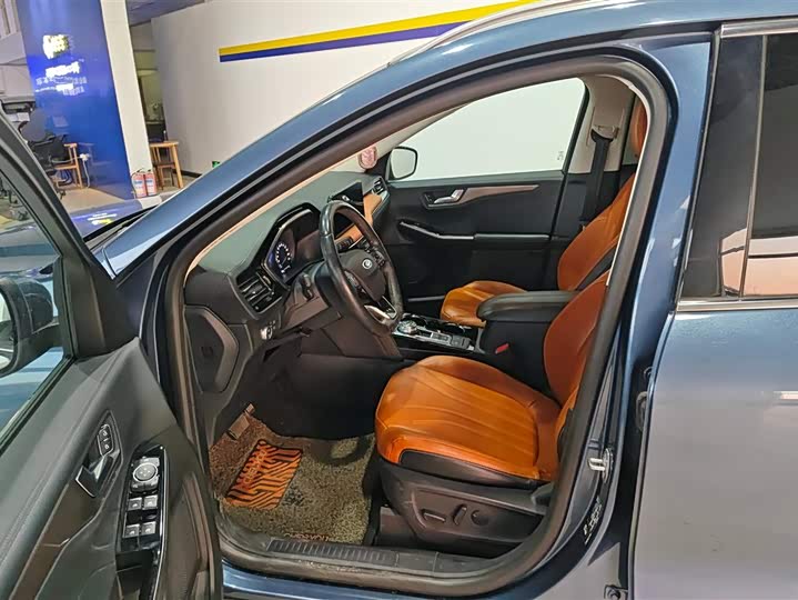 Ford Escape 2020 2020款 EcoBoost 245 两驱耀享款